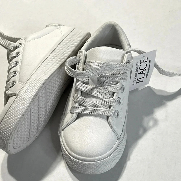 Children Place Girls white low top lace up tennis shoes. Size 11C NWT - Picture 12 of 13